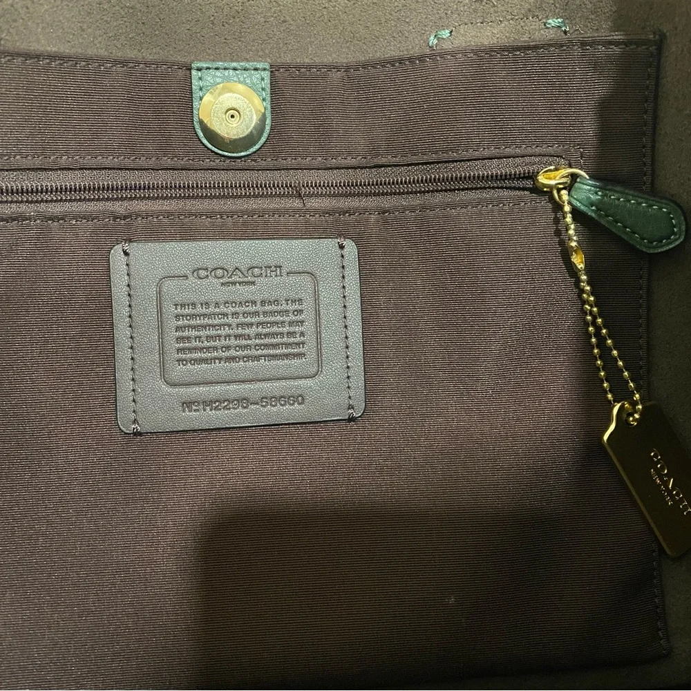 COACH || Tote Bag & Wristlet